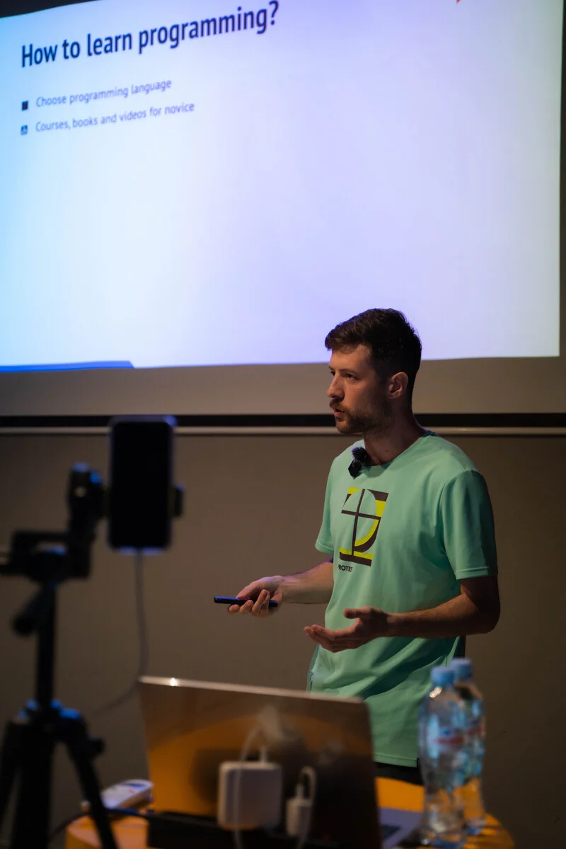 Photo from Tbilisi JS Conf #134