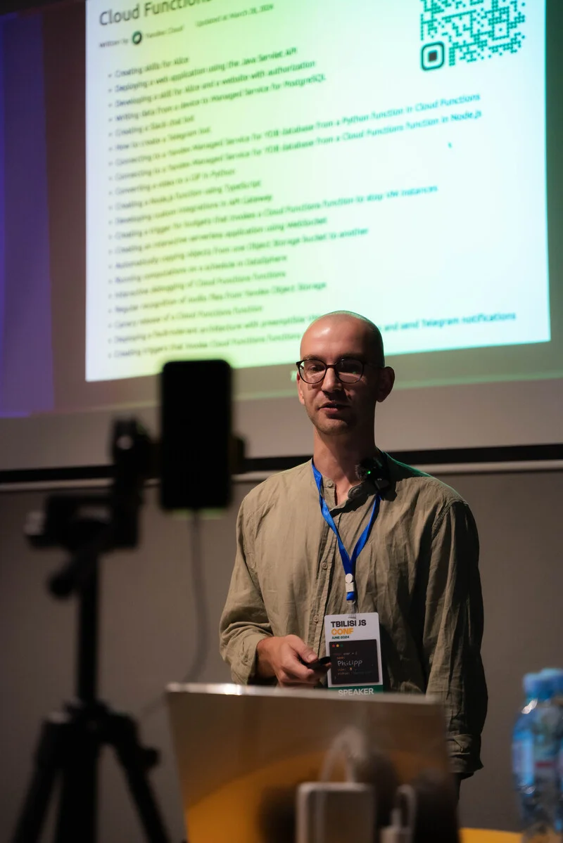Photo from Tbilisi JS Conf #320