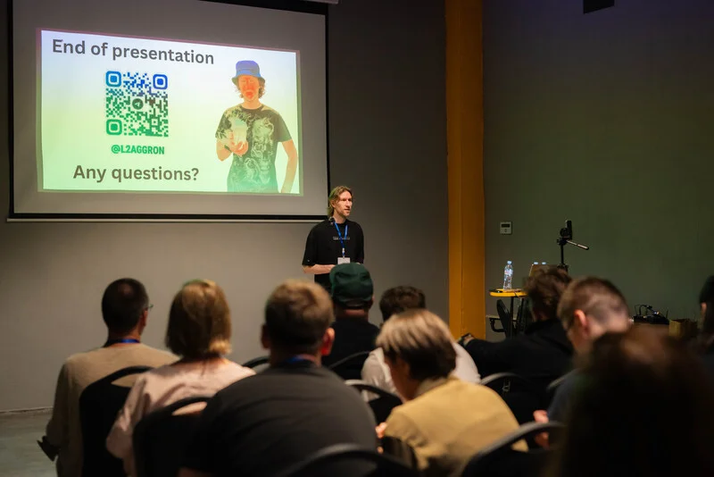 Photo from Tbilisi JS Conf #452