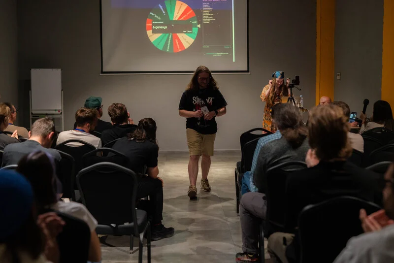 Photo from Tbilisi JS Conf #465