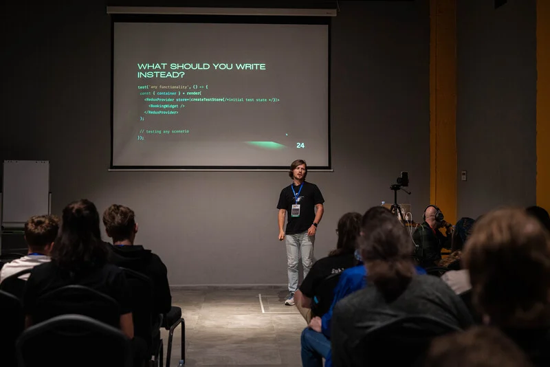 Photo from Tbilisi JS Conf #491