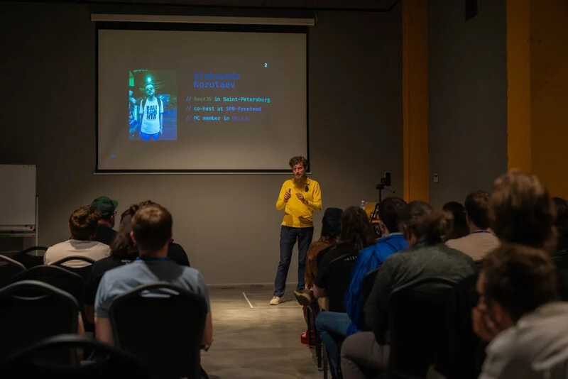 Photo from Tbilisi JS Conf #510