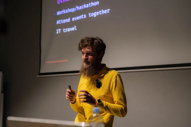 Photo from Tbilisi JS Conf #515