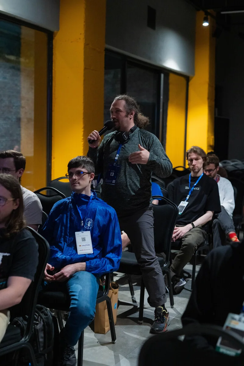 Photo from Tbilisi JS Conf #537