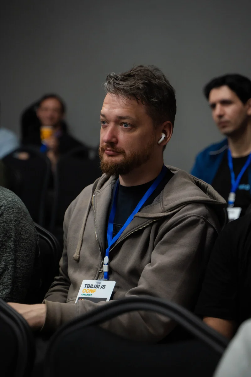 Photo from Tbilisi JS Conf #563