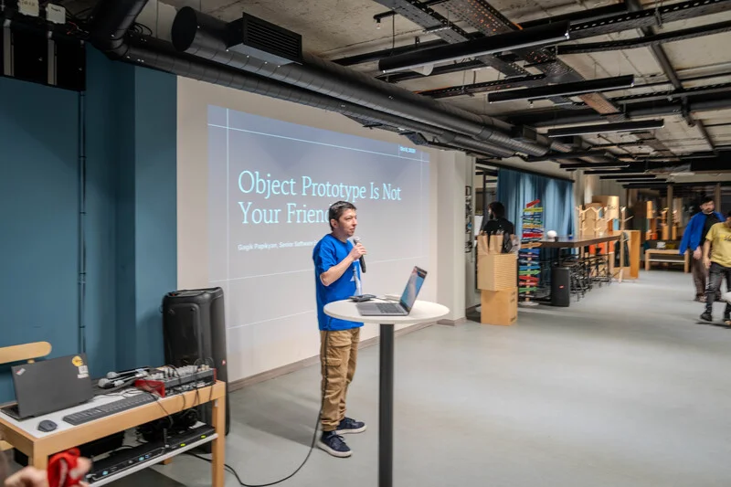 Photo from YerevanJS Meetup #1 #49